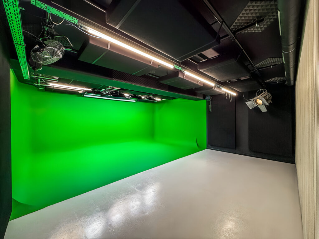 2025-10-27_K97Studio_4k_Chroma 3